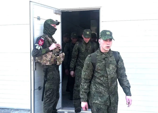 Ukraina un Krievija veikušas gūstekņu apmaiņu; mājās atgriežas pārsvarā jaunieši