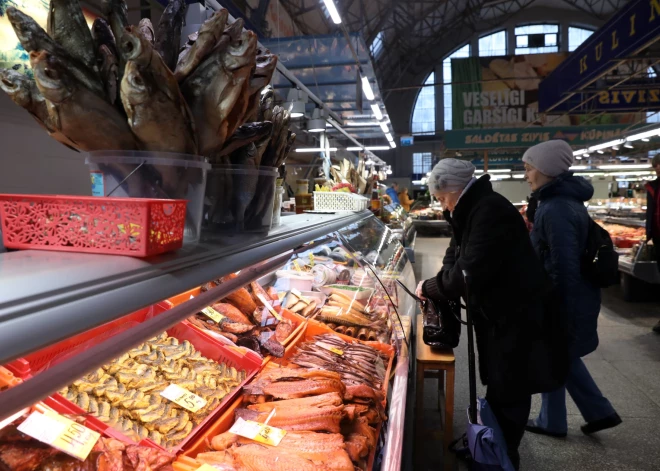 Pārtikas cenu pieaugums saglabāsies visu gadu, prognozē Latvijas Bankas ekonomisti