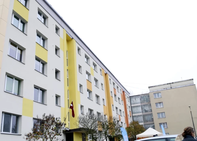 Житель Риги обвинил сотрудников Rīgas namu pārvaldnieks в агрессивном поведении и некомпетентности