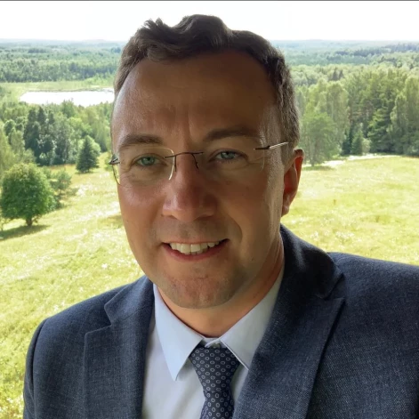 Septītās dienas adventistu bīskaps Imants Ģipslis: “Lai mums visiem dzīves tumšajos brīžos izdodas piedzīvot Kristus uzvaru.”