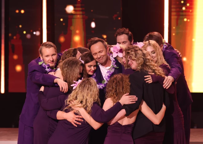 Ieskats televīzijas šova "Koru kari" 2025. gada 20. aprīļa raidījumā.