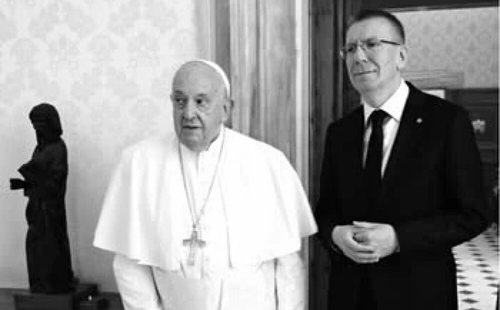 “Viņa ļoti pietrūks”: Edgars Rinkēvičs pauž līdzjūtību saistībā ar Romas pāvesta Franciska nāvi