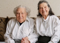 Ēvalds un Anna Skreijas nosvinējuši 66. kāzu jubileju.