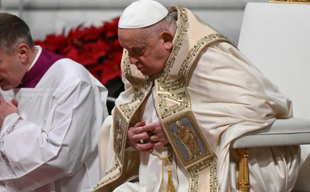 Atklāts iespējamais pāvesta Franciska nāves cēlonis. Tas nav saistīts ar ilgstošo atrašanos slimnīcā