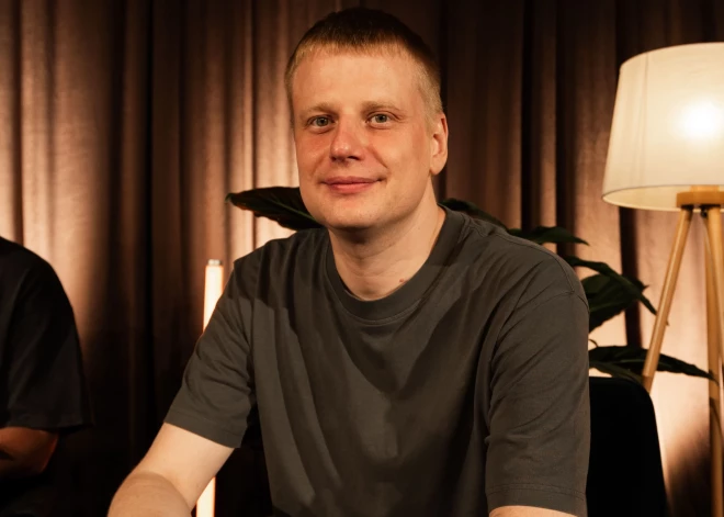В Юрмале выступит белорусский комик Слава Комиссаренко