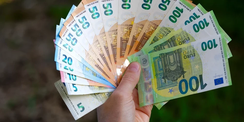 Kopējiem ieguldījumiem Latvijas ekonomikā šogad jāsasniedz 3,7 miljardi eiro.