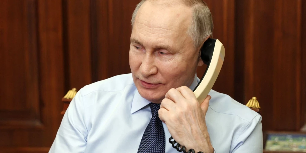 Владимир Путин никогда официально не подтверждал наличие семьи с олимпийской чемпионкой Алиной Кабаевой.