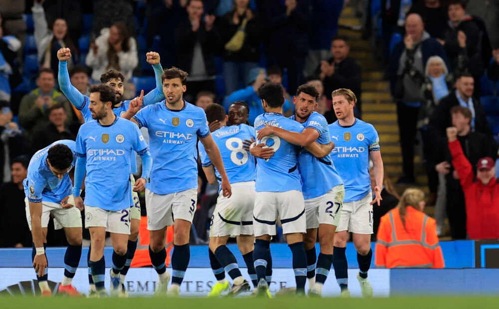 Mančestras "City" Čempionu līgā izrauj uzvaru pār "Aston Villa"