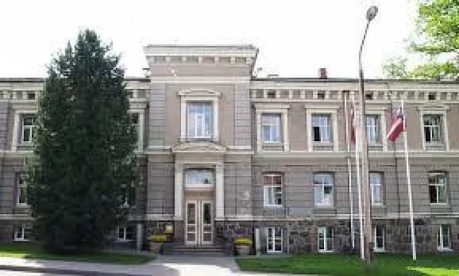 Uz Cēsu novada domes 19 deputātu vietām pretendē 139 kandidāti no desmit sarakstiem.