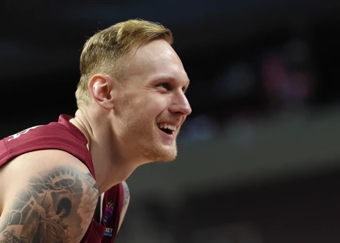 Latviešu basketbolists Jānis Timma.