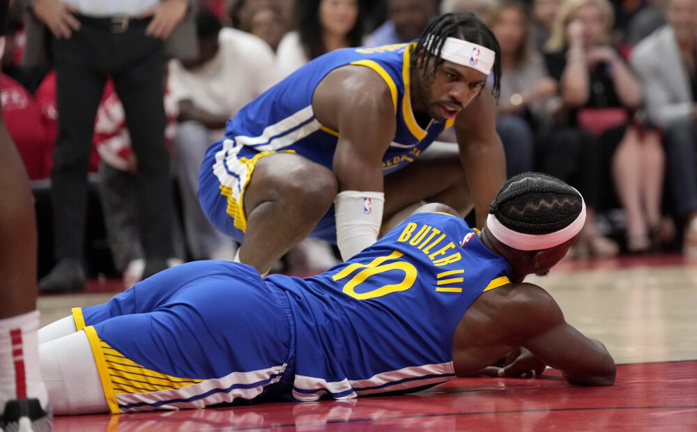 "Rockets" izmanto Batlera savainojumu un panāk izlīdzinājumu pret "Warriors"