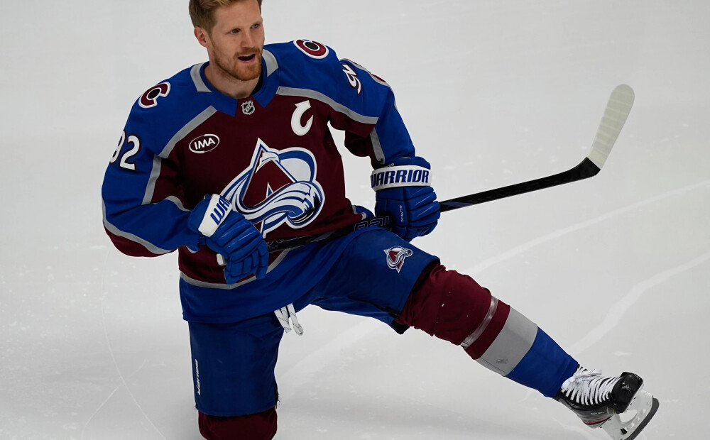 Trīs gadus nespēlējušā Landeskoga atgriešanās neglābj "Avalanche" no vēl viena zaudējuma papildlaikā