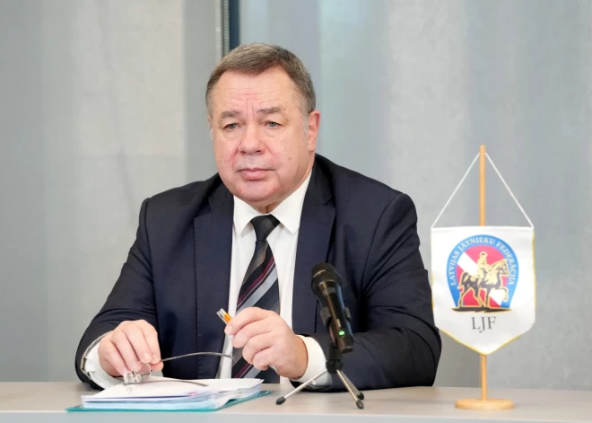 Latvijas Jātnieku federācijā nopietnas problēmas. Doti trīs mēneši, lai tās novērstu