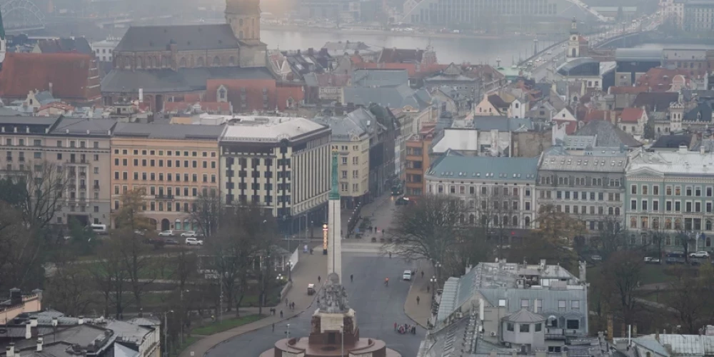 Minerālmēslu pārkraušanas terminālu “Riga fertilizer terminal” Rīgas ostā atvēra 2013. gada decembrī, un milzīgā termināla jauda patiešām ir iespaidīga – tas spēj pārkraut līdz pat diviem miljoniem tonnu minerālmēslu gadā.