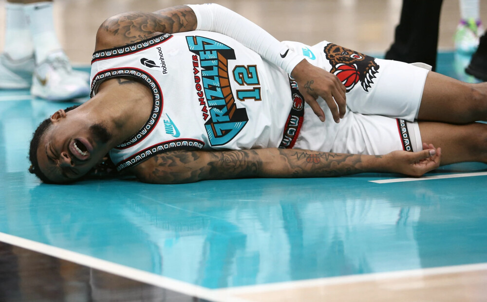 "Thunder" iespaidīgi atspēlējas un izcīna trešo uzvaru; "Clippers" grauj "Nuggets"