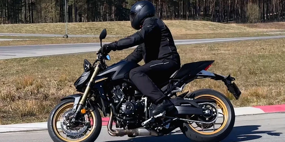 Jaunais Honda Hornet 1000 SP versijā ir gaidīts visā pasaulē.