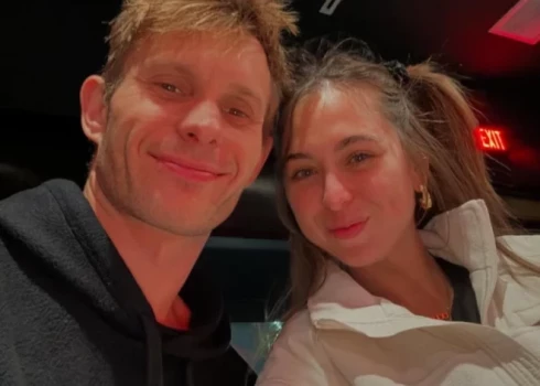 Ана пәленше сорып жатыр, ұйықтамайсың, бейбақ. Порно жұлдыз Фелисия қатысатын барлық порно видеолар