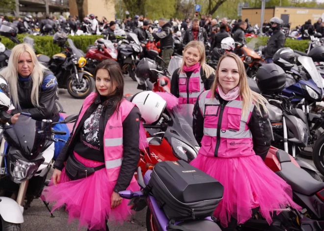 Rīgā atklāta ikgadējā motosezona.