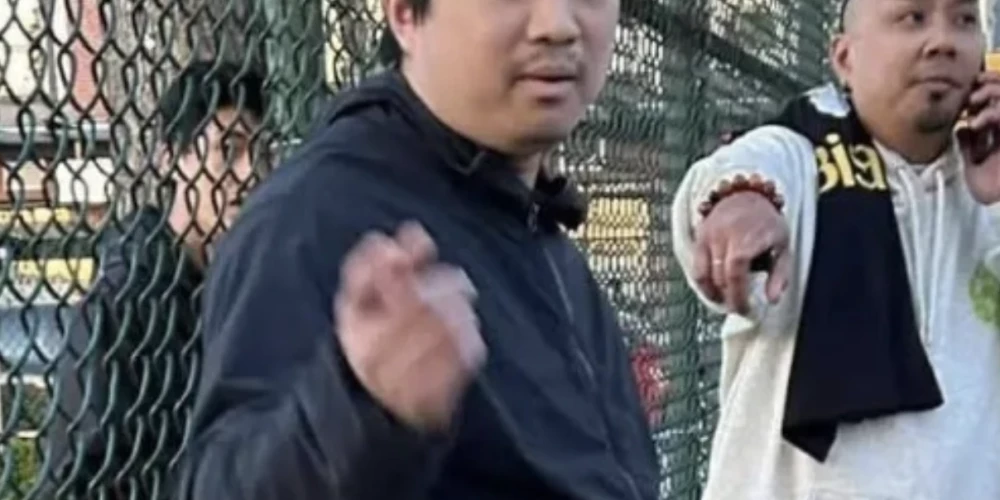 30 gadus vecais Kai-Ji Adam Lo jau iepriekš bija vairākkārt nonācis policijas redzeslokā.
