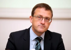 Nodzīvot līdz 100 gadiem - pilnīgi reāli: latviešu ārsts skaidro, kāpēc retas slimības sastopamas arvien biežāk