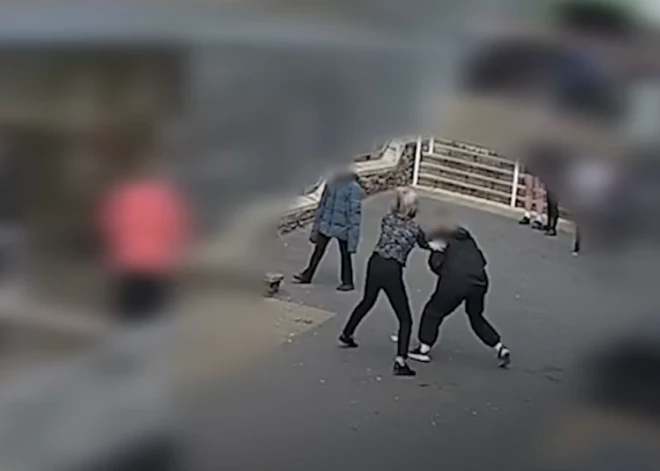 Velsā 14 gadus vecai meitenei par šaušalīgu noziegumu piespriež 15 gadu ieslodzījumu
