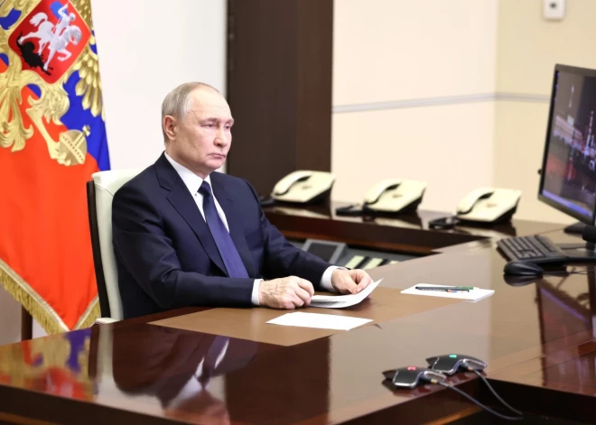 Putins negaidīti izsludina uguns pārtraukšanu uz trim dienām