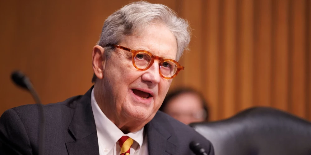 ASV senators Džons Kenedijs.