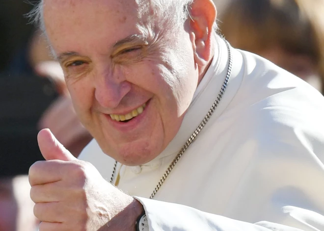 Vatikāns: jauna pāvesta vēlēšanas sāksies 7. maijā, izteikta favorīta nav