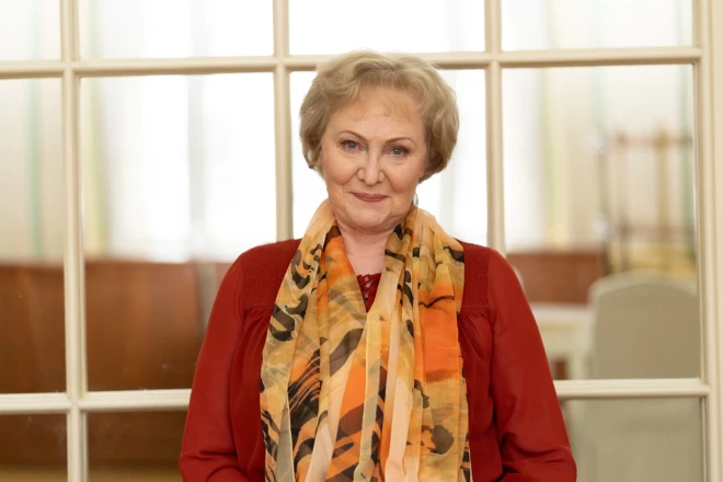 Lāsma Kugrēna.