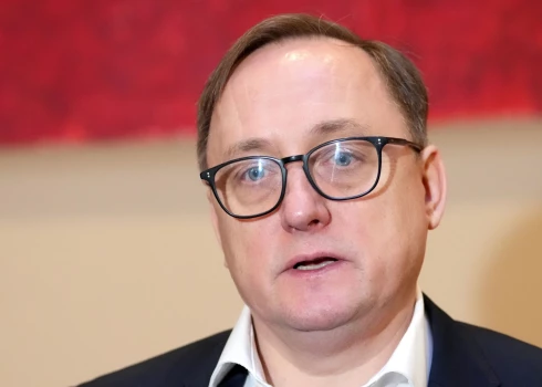 Mārtiņš Kazāks aicina pievērst uzmanību aizsardzības finansējumam.