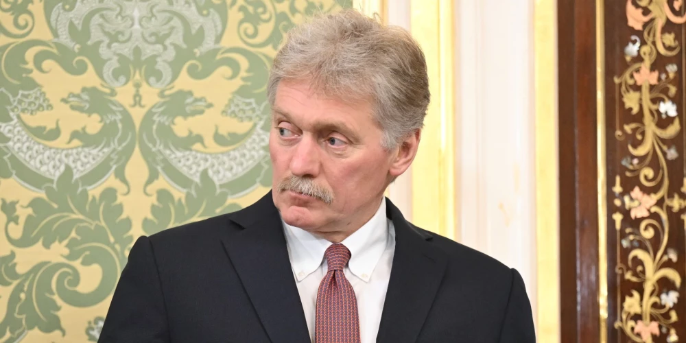 Kremlis apgalvo, ka Ukraina nav atbildējusi uz Putina piedāvājumu par pamieru.