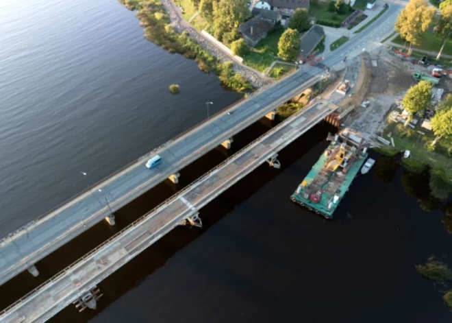 No 6. līdz 13. maijam autotransporta satiksmei būs slēgts pagaidu tilts pār Salacu