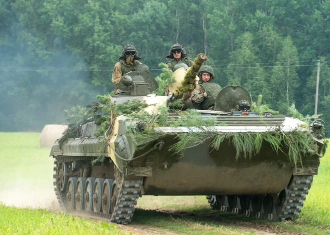 "Драматизировать не нужно": у разведки НАТО нет данных, что российско-белорусские учения "Запад" вызовут угрозу