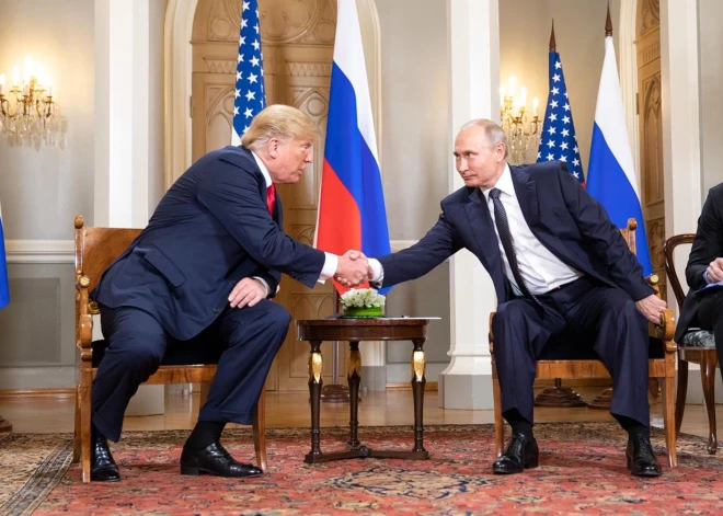 "Хочешь мира - признай аннексию". Поймет ли Трамп, что Кремль водит его за нос?
