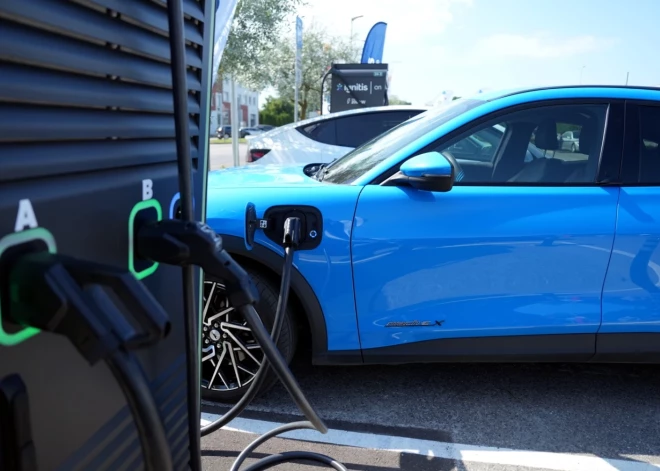 Valsts turpinās atbalstīt videi draudzīgu auto iegādi – atbalsts palielināts par 11 miljoniem eiro