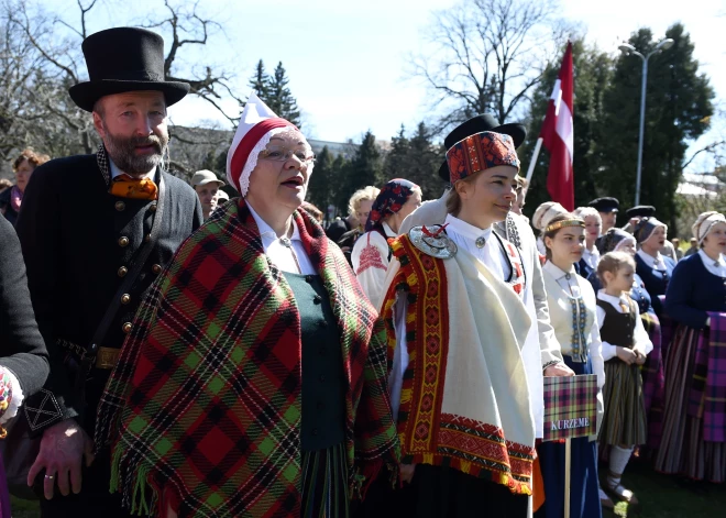 Tautastērpu gājienā valsts svētkos Daugavpilī piedalīsies vairāki simti dalībnieku