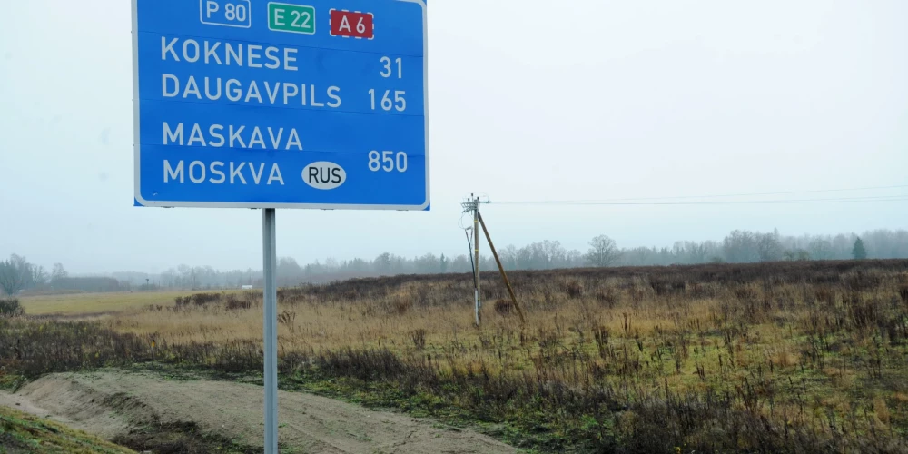 Далеко ли до Москвы, товарищ?