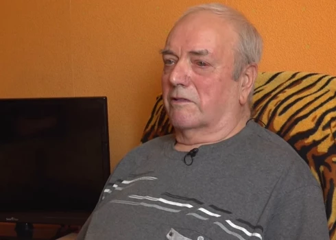 Zvanot vienai ārstniecības iestādei pēc otras, Vitolds un viņa dzīvesbiedre Inta sadūrās ar sistēmu, kur valsts apmaksāts pakalpojums, pat ja nepieciešams akūtā situācijā, nozīmē mēnešiem ilgu gaidīšanu.