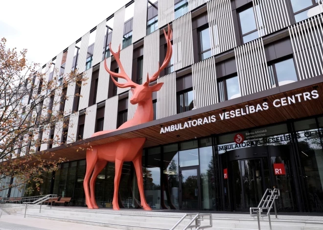 Bērnu slimnīcā turpina ārstēties divi bērni ar bīstamo E.coli infekciju