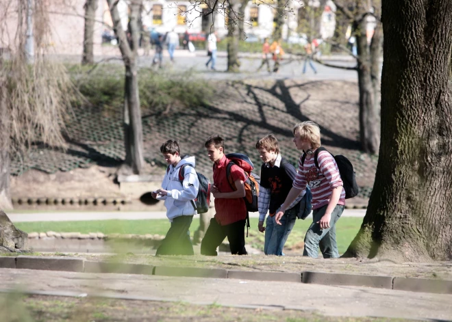 Sāksies skolēnu reģistrācija dalībai NVA vasaras nodarbinātības pasākumā