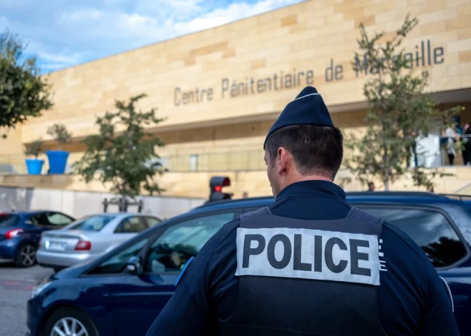 Жители Франции одобрили идею заставить заключенных платить за проживание в тюрьме