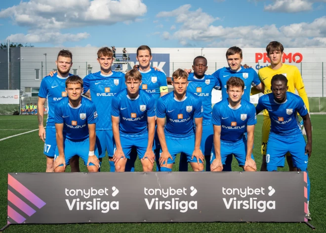 "Daugavpils" futbolisti paliek mazākumā un pret "Tukums 2000" nospēlē neizšķirti