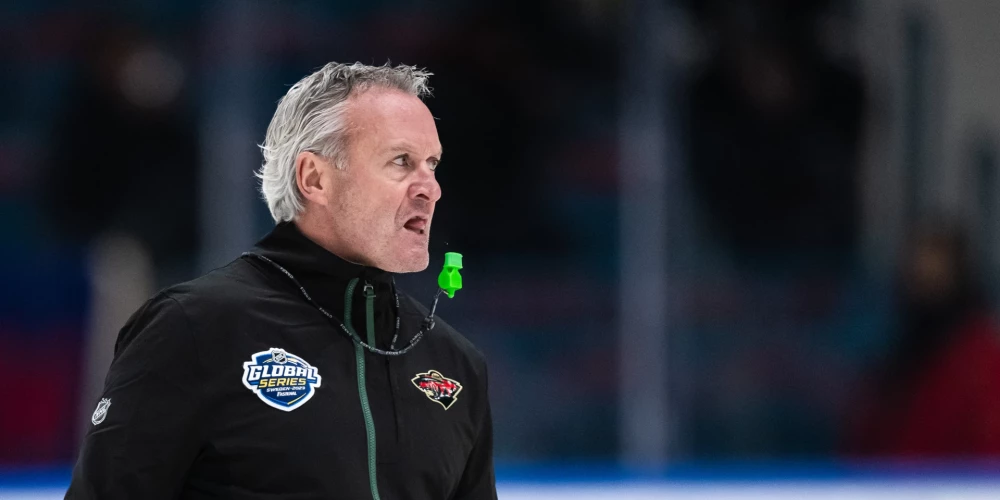 Kolumbusas "Blue Jackets" galvenais treneris Dīns Evasons.