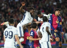 "Barcelona" izglābjas divas reizes un noslēdz UEFA Čempionu līgas pusfināla pirmo spēli ar neizšķirtu pret "Inter"