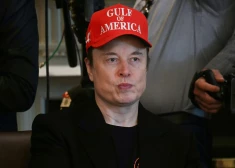 Parādās ziņas, ka Masks varētu zaudēt vietu “Tesla” vadībā; uzņēmums sniedz komentāru