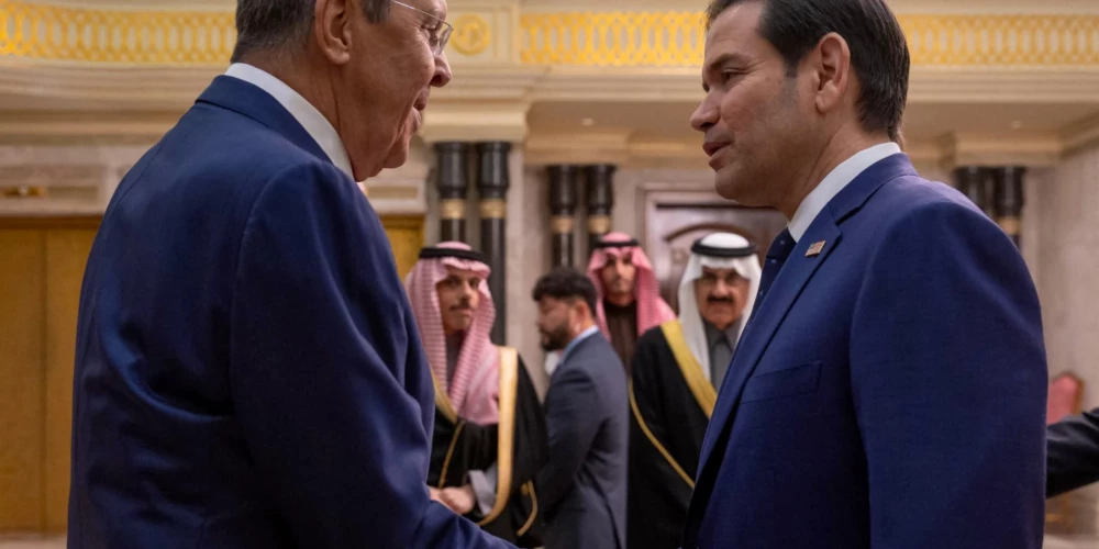 ASV valsts sekretārs Marko Rubio šogad jau tikās ar Krievijas ārlietu ministru Sergeju Lavrovu, parādot ASV vēlmi draudzēties ar agresorvalsti Krieviju