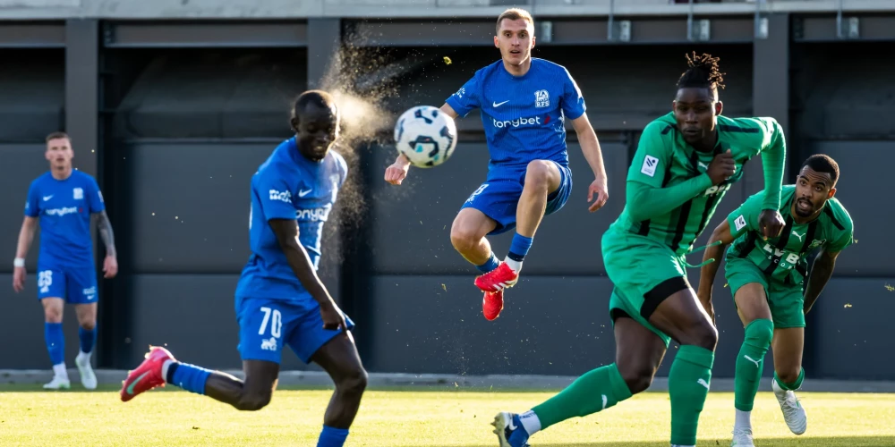 RFS mērojas spēkiem ar "Audu" (foto: Sanita Ieva Sparāne / FC RFS)