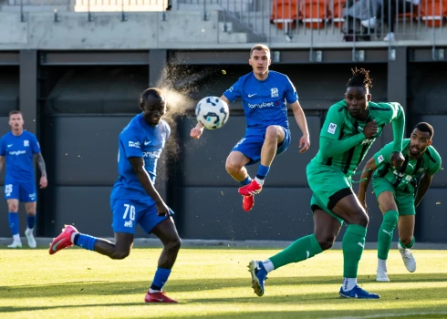 RFS mērojas spēkiem ar "Audu" (foto: Sanita Ieva Sparāne / FC RFS)