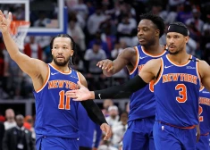Bransons ar pēdējo sekunžu tālmetienu nokārto uzvaru sērijā pret "Pistons"; "Clippers" panāk izšķirošo maču