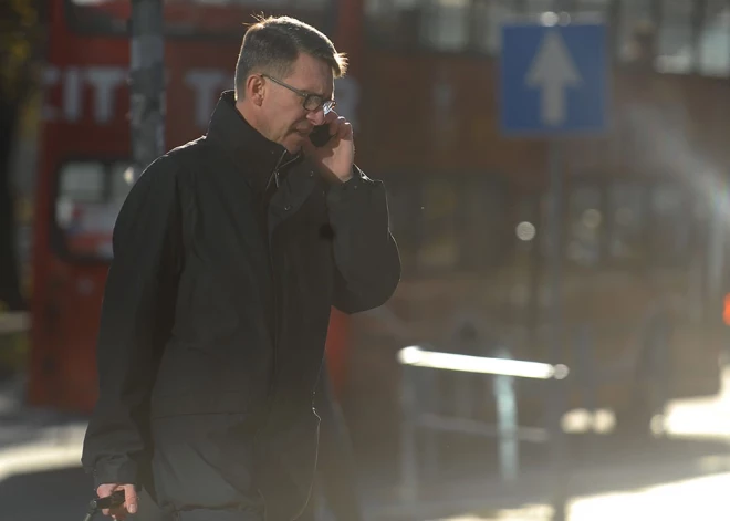 Būtiski pieaug telefonkrāpnieku aktivitāte; svētkos iedzīvotājiem jābūt īpaši piesardzīgiem